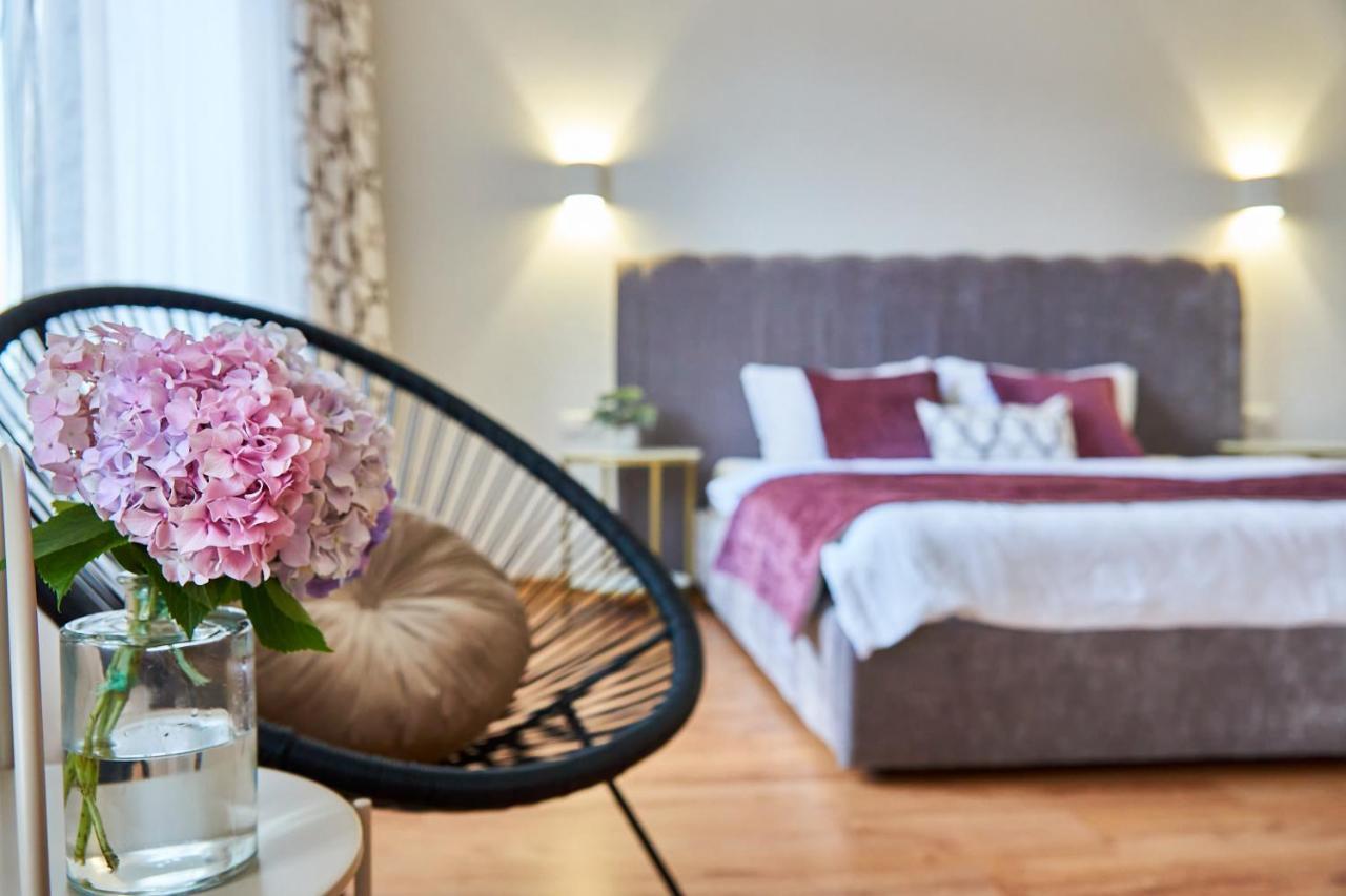 Best Apartments On Kyryla & Mefodia Mukacheve Luaran gambar